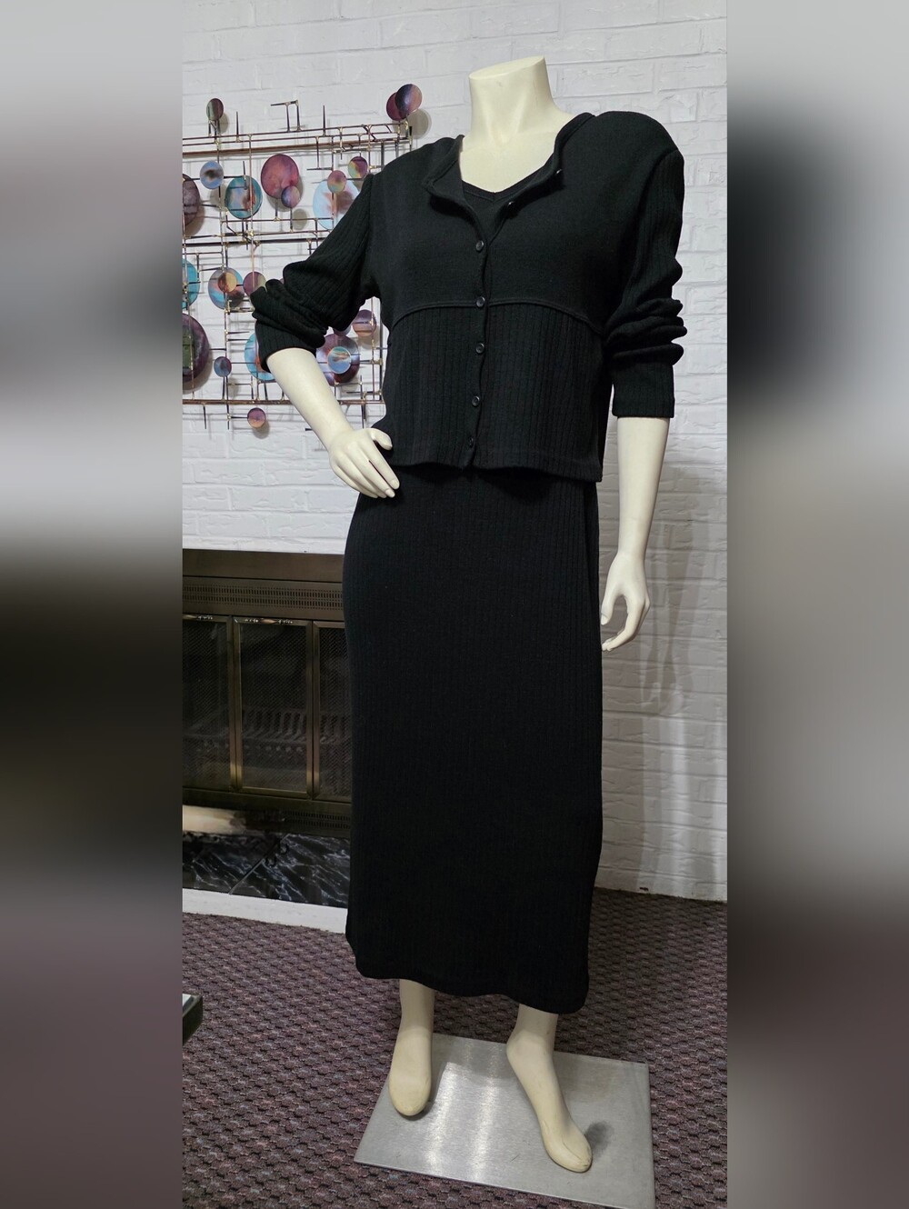 NINA LEONARD | Black Ribbed Knit Maxi Dress